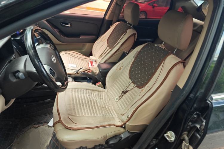 Used Hyundai Celesta 2011 1.6L Automatic Luxury Version Left Front Seat