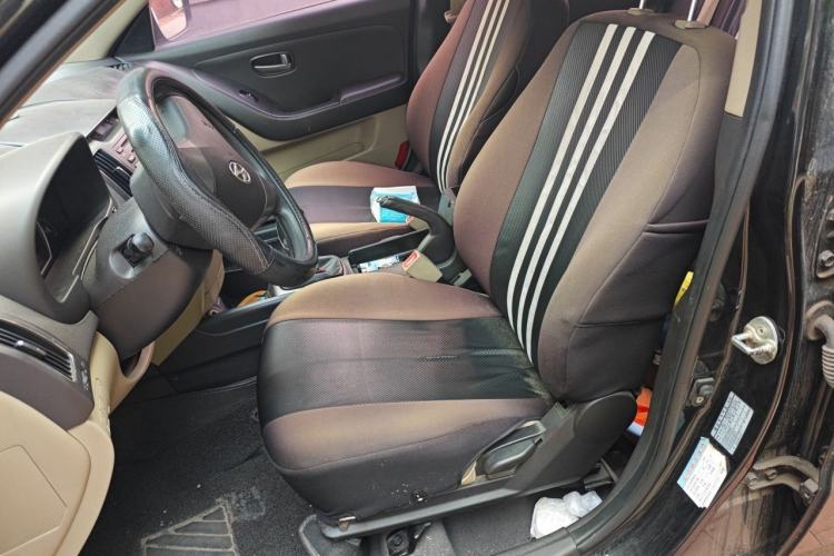 Used Hyundai Celesta 2011 1.6L Manual Comfort Edition Left Front Seat
