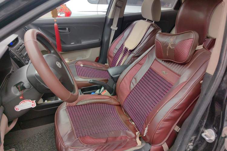 Used Hyundai Celesta 2011 1.6L Automatic Comfort Edition Left Front Seat