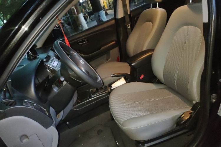 Used Hyundai Celesta 2011 1.6L Manual Comfort Edition Left Front Seat
