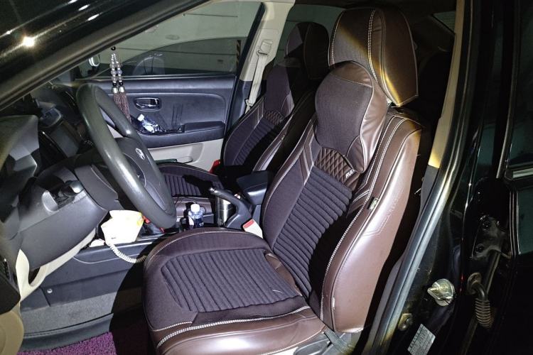 Used Hyundai Celesta 2011 1.6L Manual Luxury Model Left Front Seat