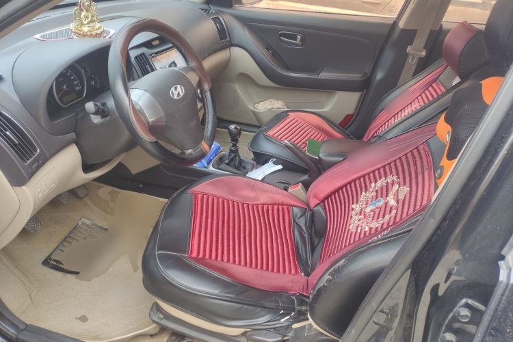 Used Hyundai Celesta 2011 1.6L Manual Comfort Edition Left Front Seat