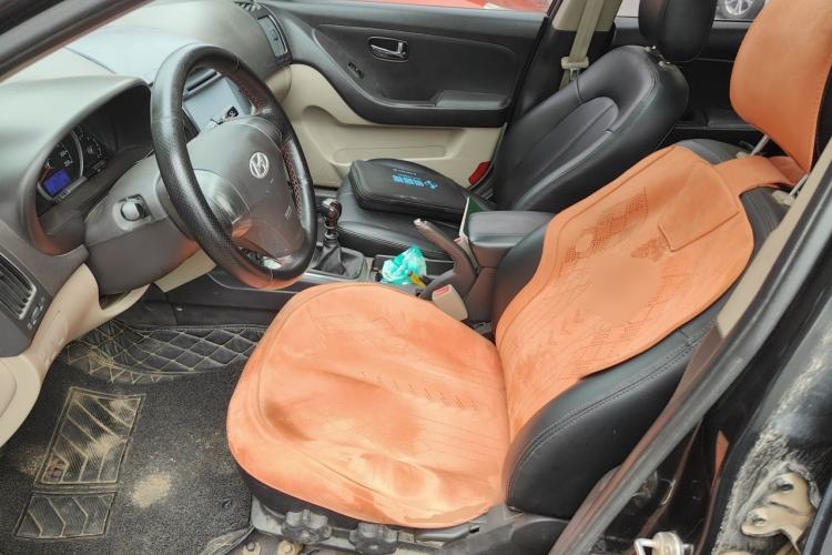Used Hyundai Celesta 2011 1.6L Manual Luxury Model Left Front Seat