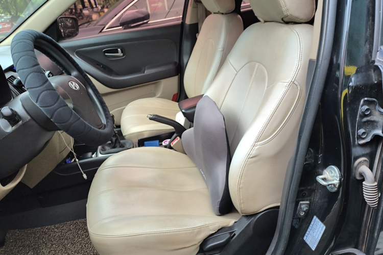 Used Hyundai Celesta 2011 1.6L Manual Comfort Edition Left Front Seat