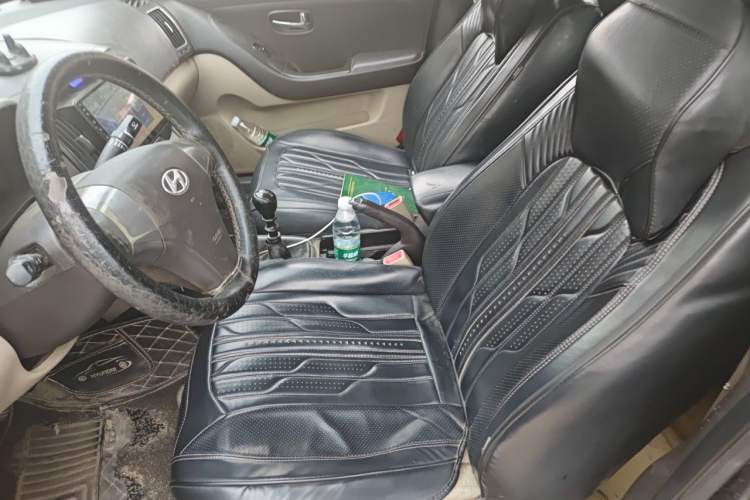 Used Hyundai Celesta 2011 1.6L Manual Luxury Model Left Front Seat