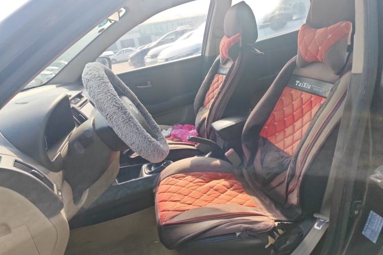 Used Hyundai Celesta 2011 1.6L Manual Comfort Edition Left Front Seat