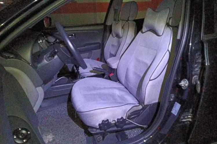 Used Hyundai Celesta 2011 1.6L Manual Luxury Model Left Front Seat