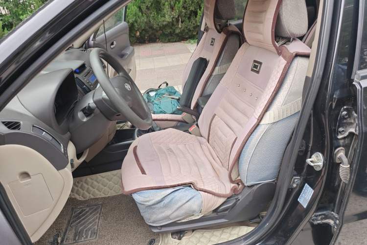 Used Hyundai Celesta 2011 1.6L Manual Comfort Edition Left Front Seat