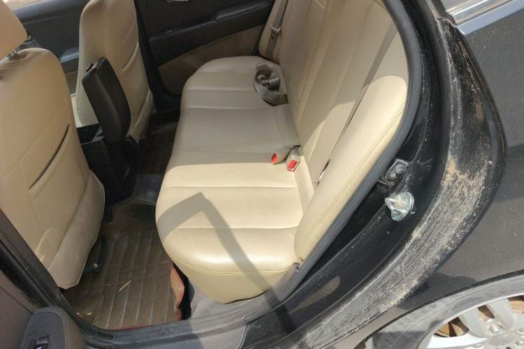 Used Hyundai Celesta 2011 1.6L Manual Luxury Model Left Rear Seat
