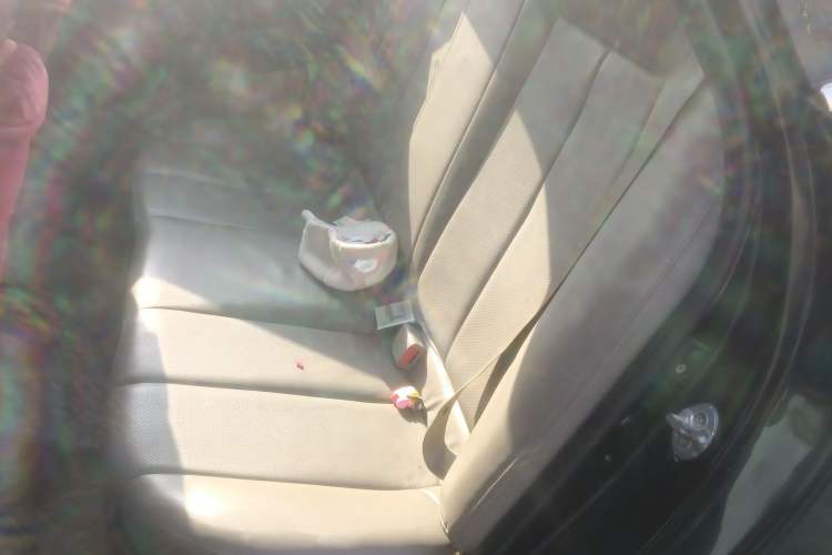 Used Hyundai Celesta 2011 1.6L Manual Comfort Edition Left Rear Seat