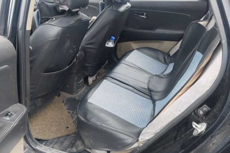 Used Hyundai Celesta 2011 1.6L Manual Luxury Model Left Rear Seat