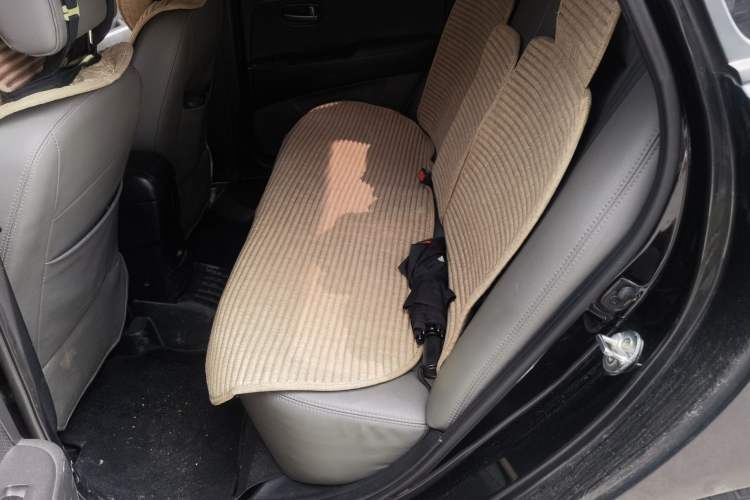 Used Hyundai Celesta 2011 1.6L Manual Comfort Edition Left Rear Seat