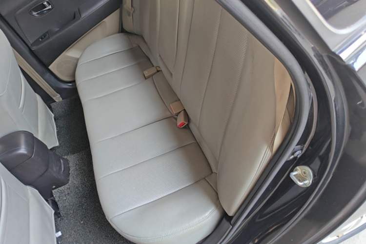 Used Hyundai Celesta 2011 1.6L Manual Luxury Model Left Rear Seat
