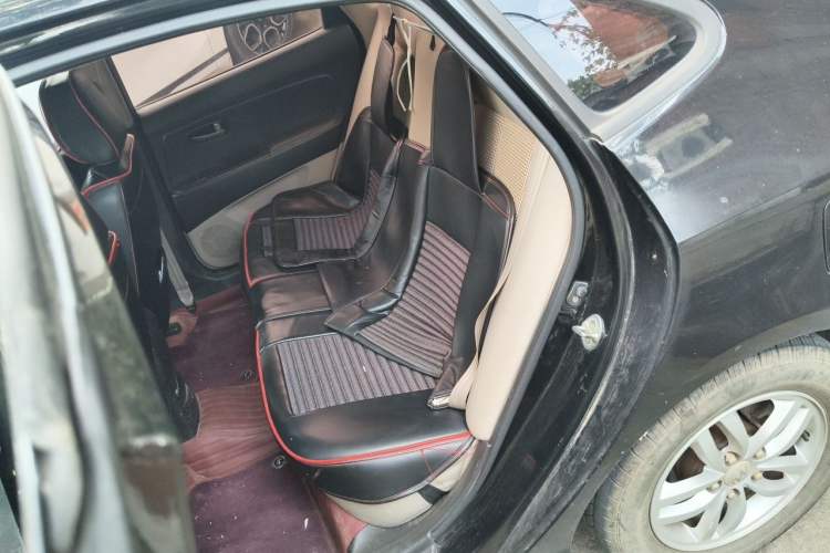 Used Hyundai Celesta 2011 1.6L Automatic Comfort Edition Left Rear Seat
