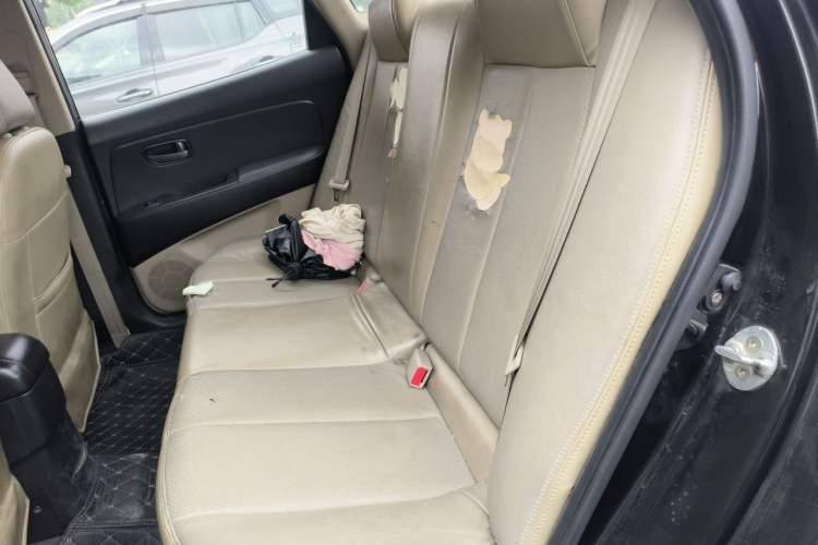 Used Hyundai Celesta 2011 1.6L Automatic Comfort Edition Left Rear Seat