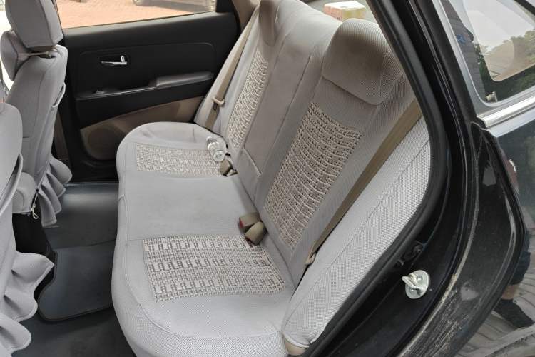 Used Hyundai Celesta 2011 1.6L Manual Luxury Model Left Rear Seat