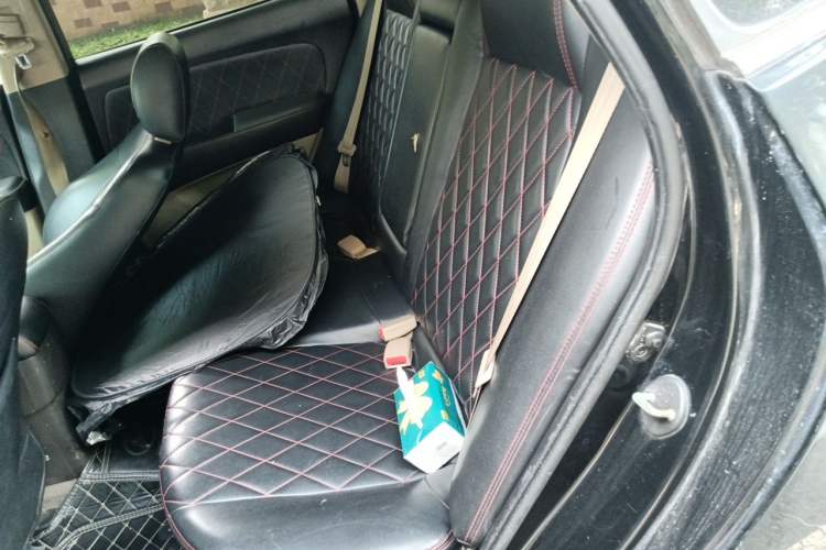 Used Hyundai Celesta 2011 1.6L Automatic Luxury Version Left Rear Seat