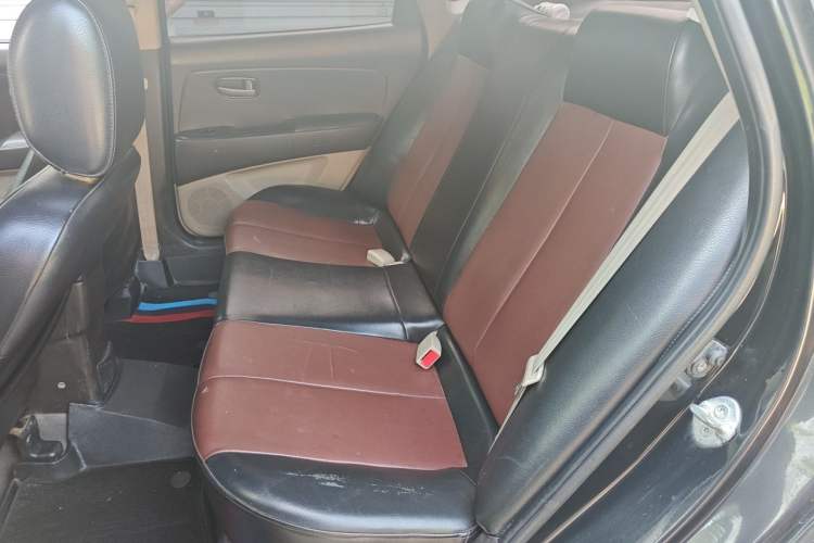 Used Hyundai Celesta 2011 1.6L Manual Comfort Edition Left Rear Seat