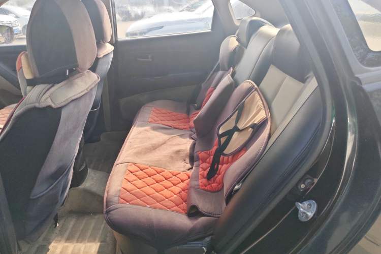 Used Hyundai Celesta 2011 1.6L Manual Comfort Edition Left Rear Seat