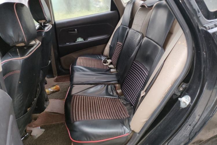 Used Hyundai Celesta 2011 1.6L Manual Comfort Edition Left Rear Seat