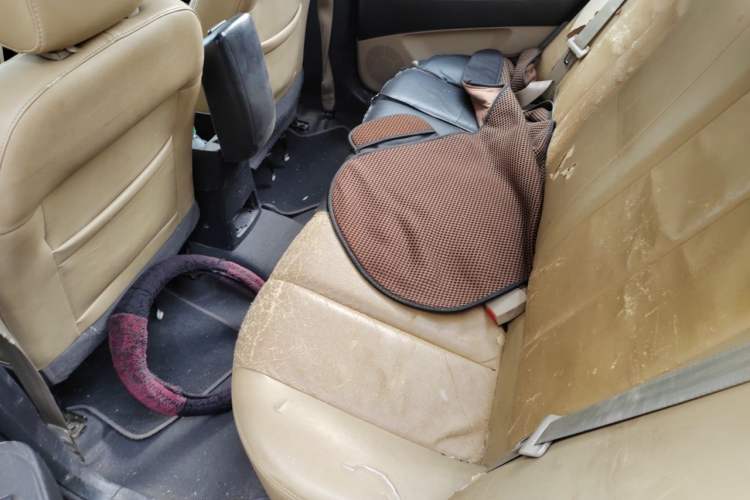 Used Hyundai Celesta 2011 1.6L Manual Comfort Edition Left Rear Seat