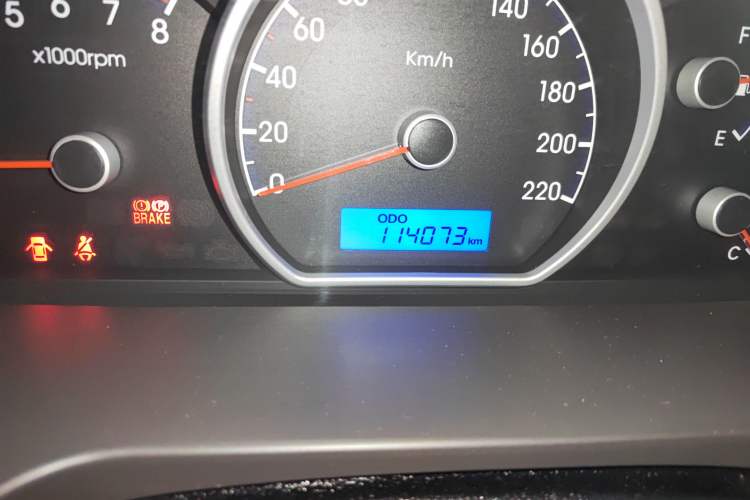 Used Hyundai Celesta 2011 1.6L Manual Comfort Edition Odometer Close Up