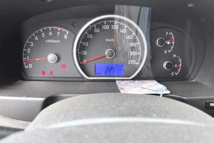 Used Hyundai Celesta 2011 1.6L Manual Luxury Model Odometer Close Up