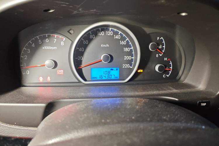 Used Hyundai Celesta 2011 1.6L Manual Luxury Model Odometer Close Up
