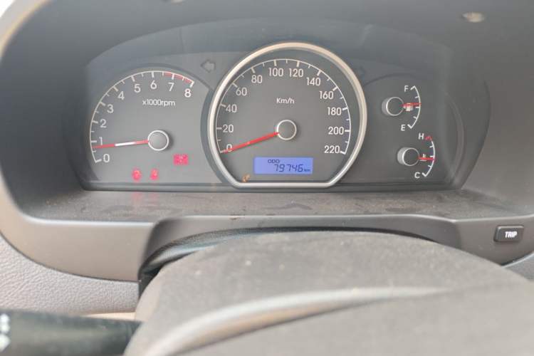 Used Hyundai Celesta 2011 1.6L Manual Comfort Edition Odometer Close Up