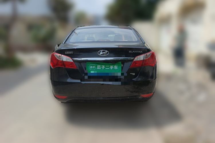 Used Hyundai Celesta 2011 1.6L Manual Luxury Model Rear
