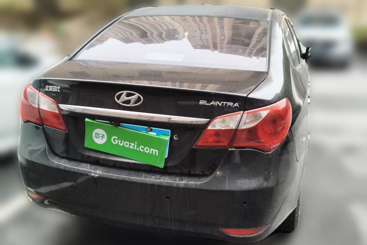 Used Hyundai Celesta 2011 1.6L Manual Luxury Model Rear