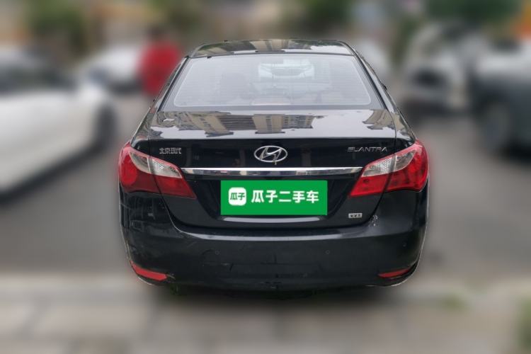 Used Hyundai Celesta 2011 1.6L Manual Luxury Model Rear