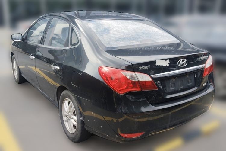 Used Hyundai Celesta 2011 1.6L Manual Luxury Model Rear Left 45 Deg