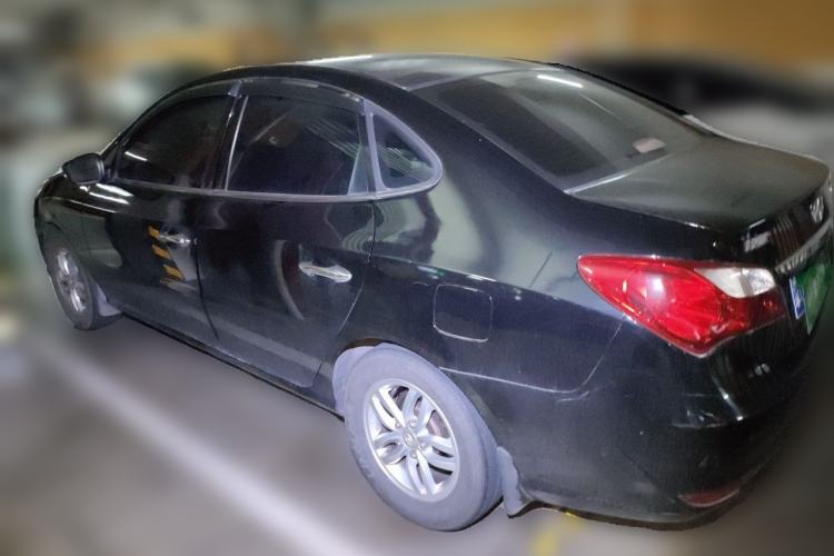 Used Hyundai Celesta 2011 1.6L Manual Luxury Model Rear Left 45 Deg