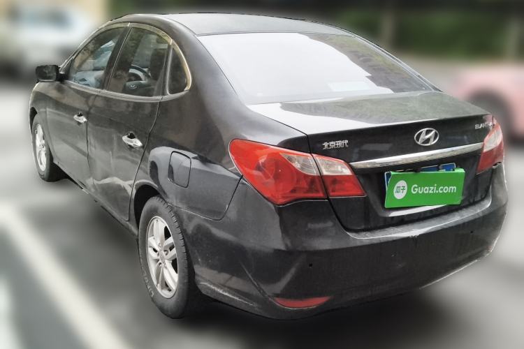Used Hyundai Celesta 2011 1.6L Manual Luxury Model Rear Left 45 Deg