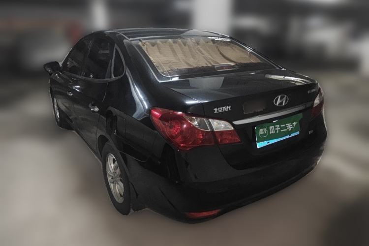 Used Hyundai Celesta 2011 1.6L Manual Luxury Model Rear Left 45 Deg
