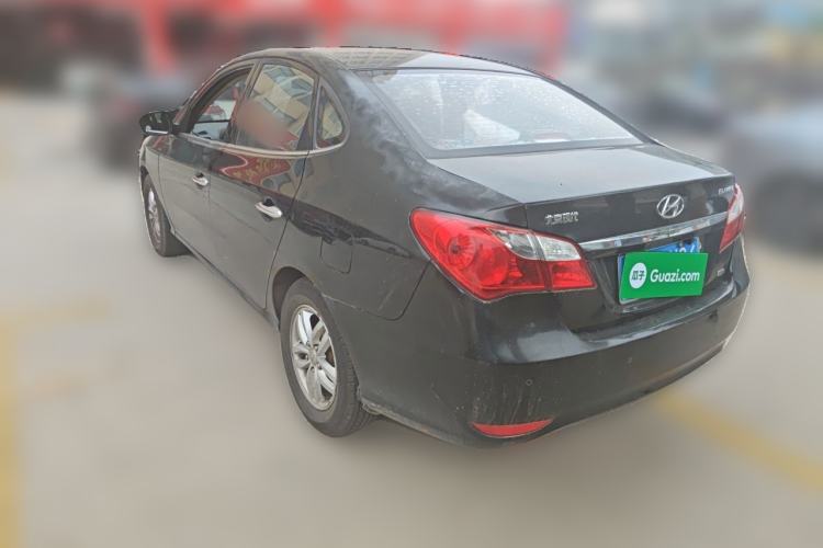 Used Hyundai Celesta 2011 1.6L Manual Luxury Model Rear Left 45 Deg