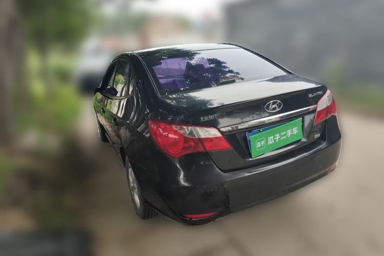 Used Hyundai Celesta 2011 1.6L Manual Comfort Edition Rear Left 45 Deg