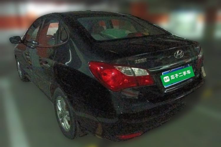 Used Hyundai Celesta 2011 1.6L Manual Luxury Model Rear Left 45 Deg