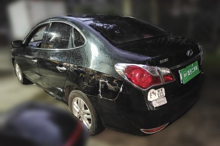Used Hyundai Celesta 2011 1.6L Automatic Top-Tier Version Rear Left 45 Deg