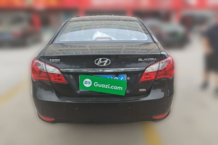 Used Hyundai Celesta 2011 1.6L Manual Luxury Model Rear