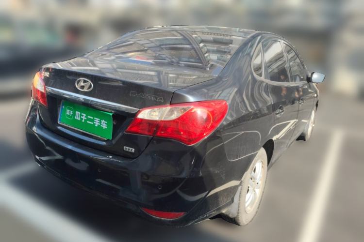 Used Hyundai Celesta 2011 1.6L Automatic Comfort Edition Rear Right 45 Deg