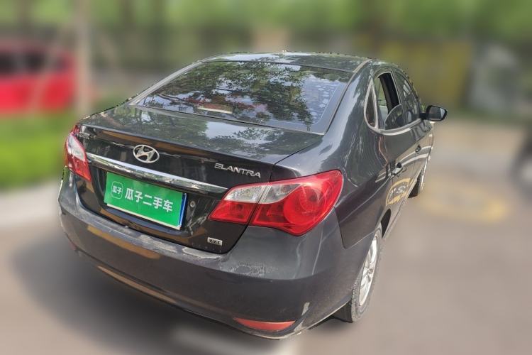 Used Hyundai Celesta 2011 1.6L Manual Comfort Edition Rear Right 45 Deg