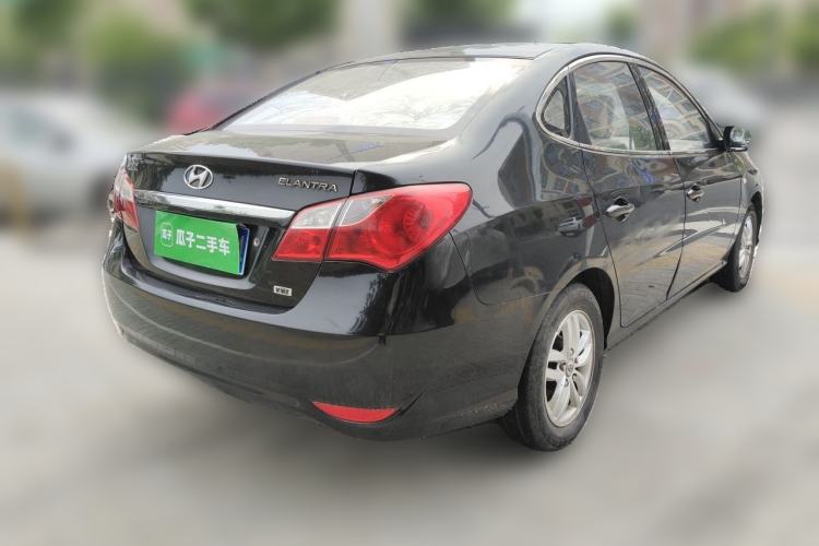 Used Hyundai Celesta 2011 1.6L Automatic Comfort Edition Rear Right 45 Deg