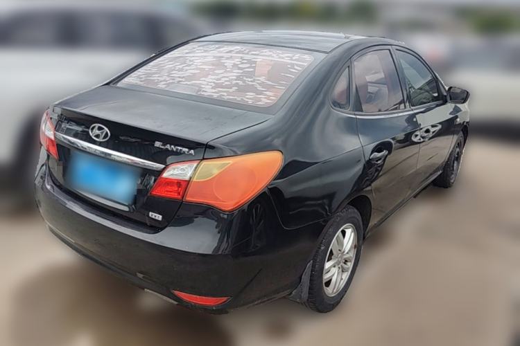 Used Hyundai Celesta 2011 1.6L Manual Comfort Edition Rear Right 45 Deg
