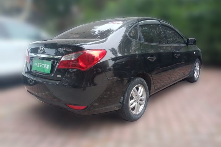 Used Hyundai Celesta 2011 1.6L Manual Comfort Edition Rear Right 45 Deg