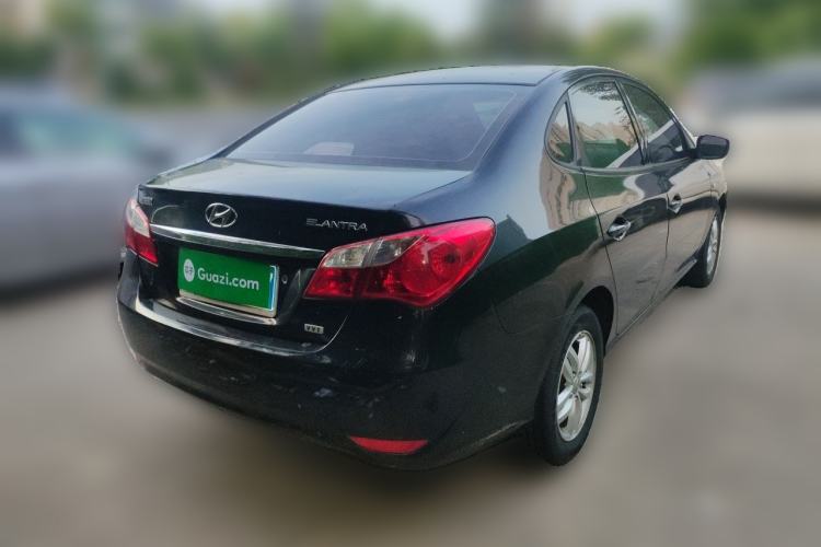 Used Hyundai Celesta 2011 1.6L Automatic Comfort Edition Rear Right 45 Deg