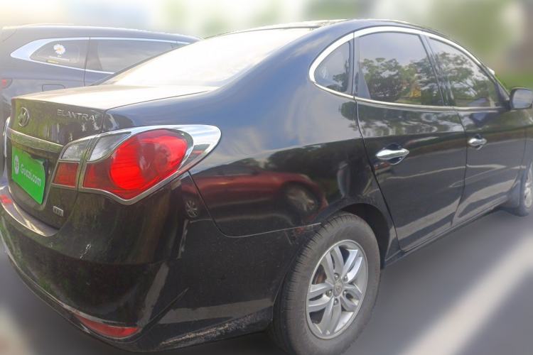 Used Hyundai Celesta 2011 1.6L Automatic Luxury Version Rear Right 45 Deg