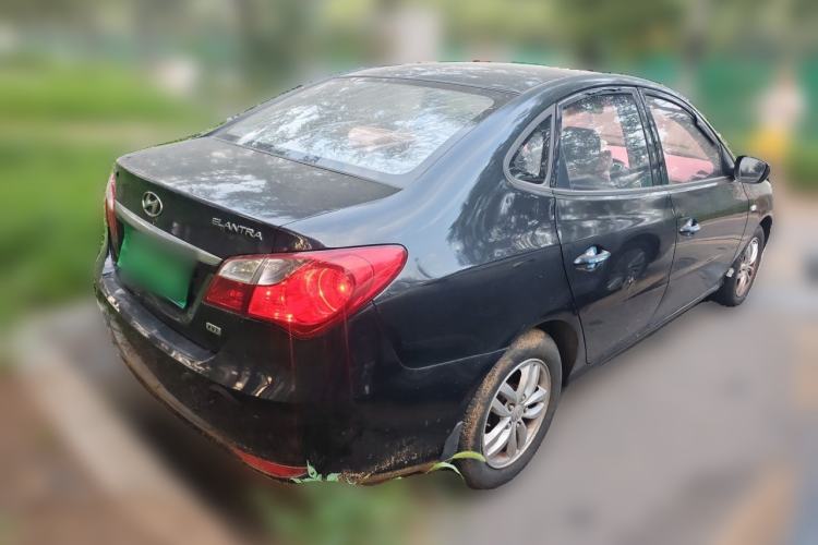 Used Hyundai Celesta 2011 1.6L Automatic Comfort Edition Rear Right 45 Deg