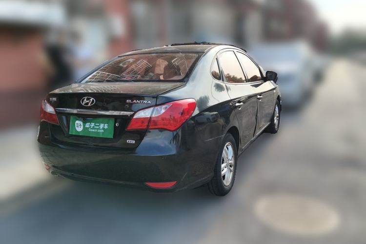 Used Hyundai Celesta 2011 1.6L Manual Comfort Edition Rear Right 45 Deg